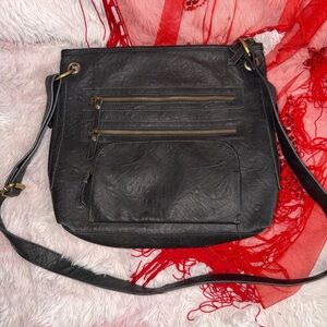 Vintage Bueno Multi-Compartment Black Leather Satchel Bag